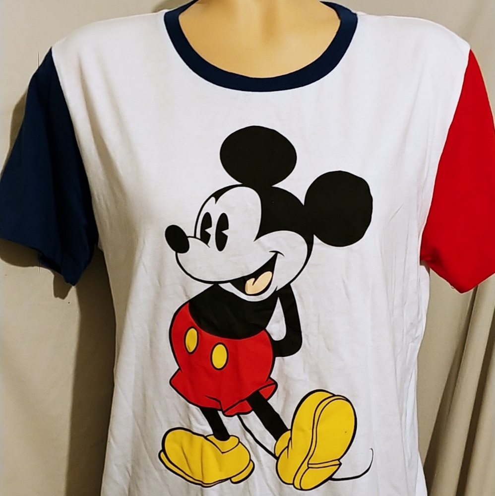 Disney Y2K Mickey Mouse Red, white and blue retro tee